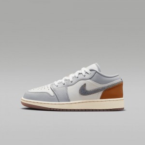 Nike Air Jordan 1 Low SE Lasten Kengät Harmaat Valkoinen | 856QNOGET
