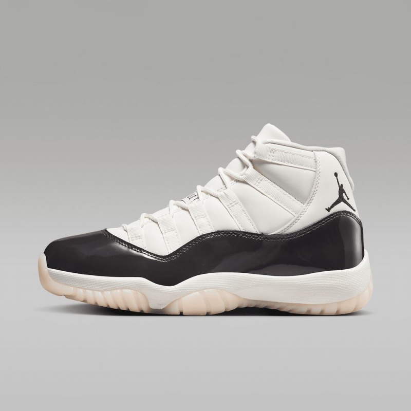 Nike Air Jordan 11 \