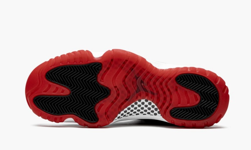 Nike Air Jordan 11 Retro 'Bred 2019' Miesten Kengät Mustat Valkoinen Punainen | 613AEFSUP