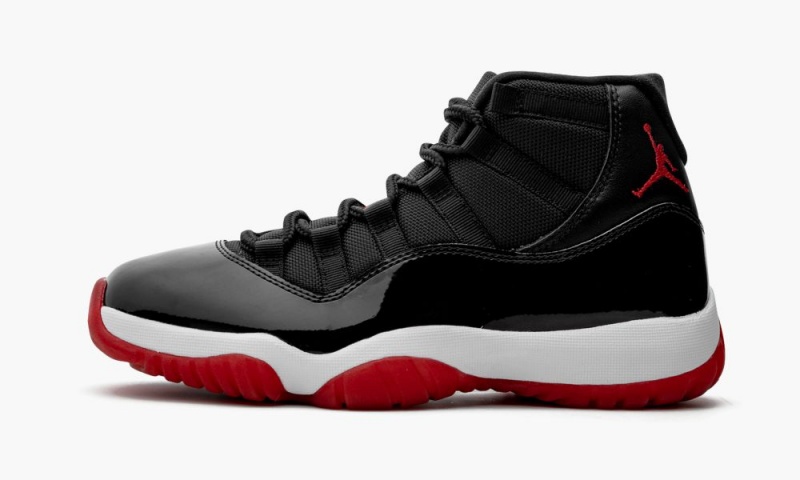 Nike Air Jordan 11 Retro \'Bred 2019\' Miesten Kengät Mustat Valkoinen Punainen | 613AEFSUP