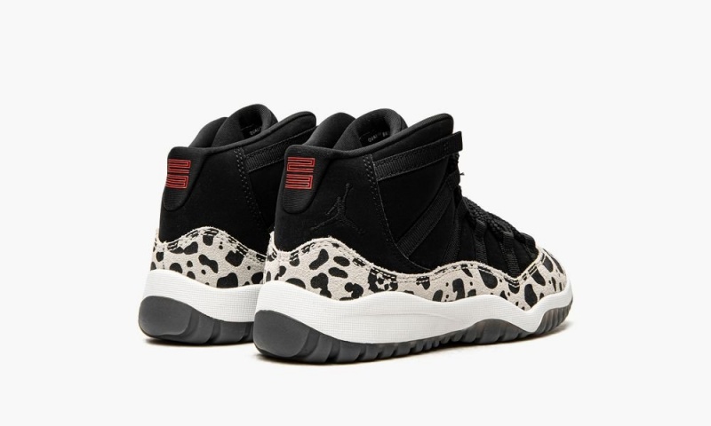Nike Air Jordan 11 Retro Lasten Kengät Mustat Punainen Valkoinen | 701QGMPEN
