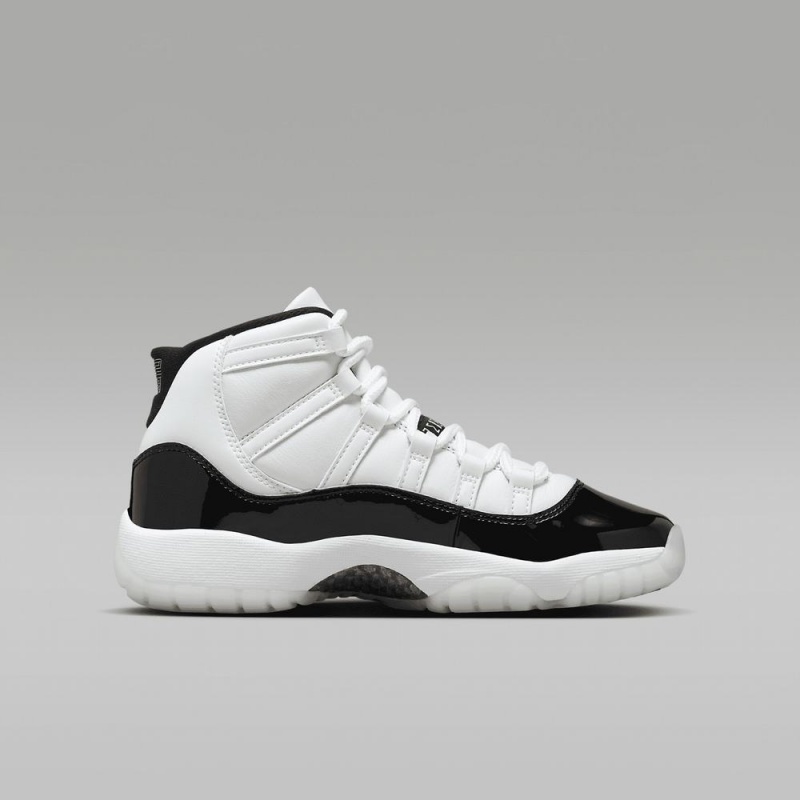 Nike Air Jordan 11 Retro Lasten Kengät Valkoinen Mustat Metal Kultaiset | 827NXRSHL