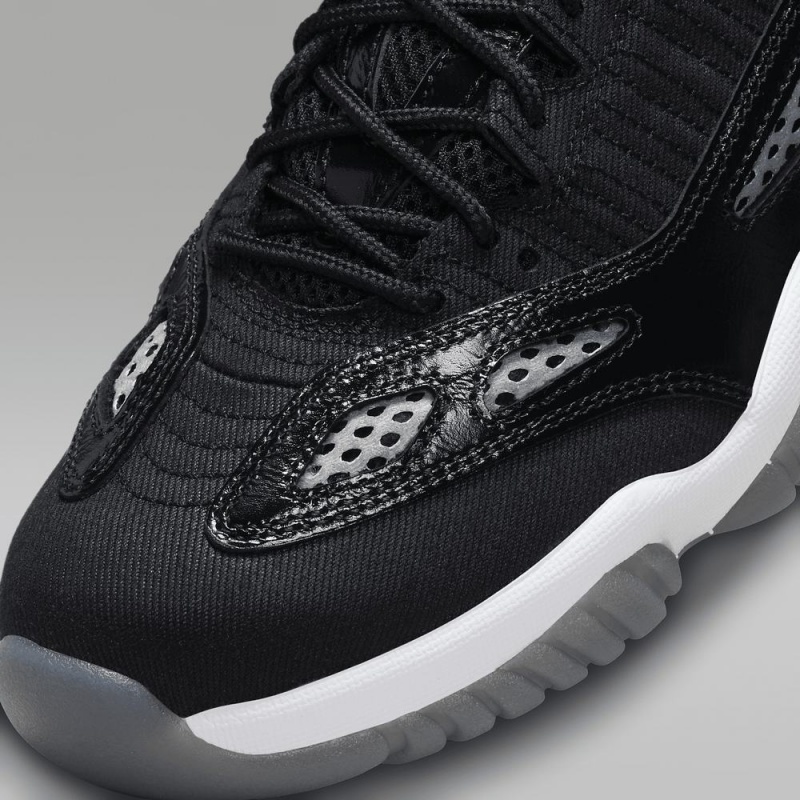 Nike Air Jordan 11 Retro Low IE Miesten Kengät Mustat Valkoinen Mustat | 069MJNHEY