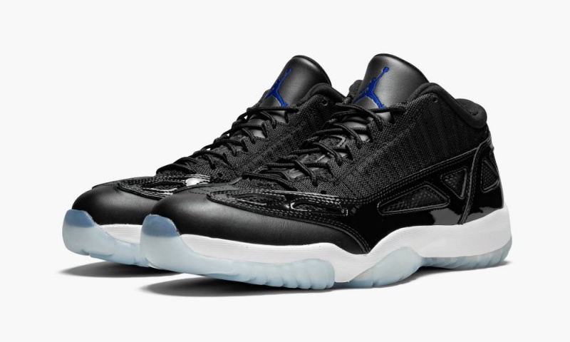 Nike Air Jordan 11 Retro Low IE 'Space Jam' Miesten Kengät Mustat Valkoinen | 704CENPZG