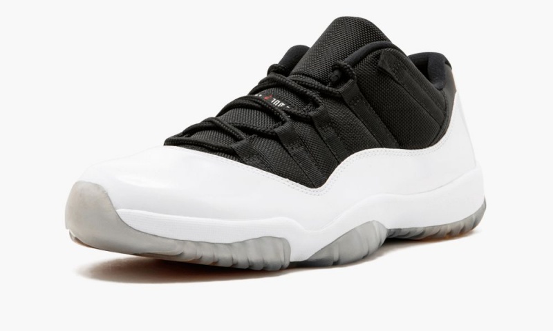 Nike Air Jordan 11 Retro Low 'Tuxedo' Miesten Kengät Valkoinen Mustat Punainen | 305SXDAQB
