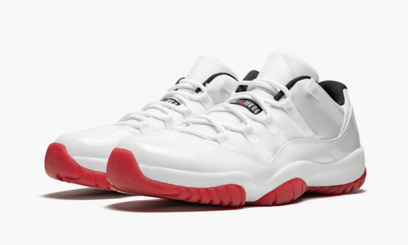 Nike Air Jordan 11 Retro Low 'White/Varsity Red' Miesten Kengät Valkoinen Punainen Mustat | 789ZRKBLJ