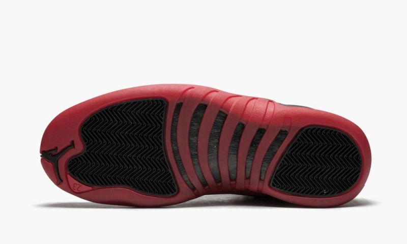 Nike Air Jordan 12 Retro 'Flu Game 2016' Miesten Kengät Mustat Punainen | 076FLHISC
