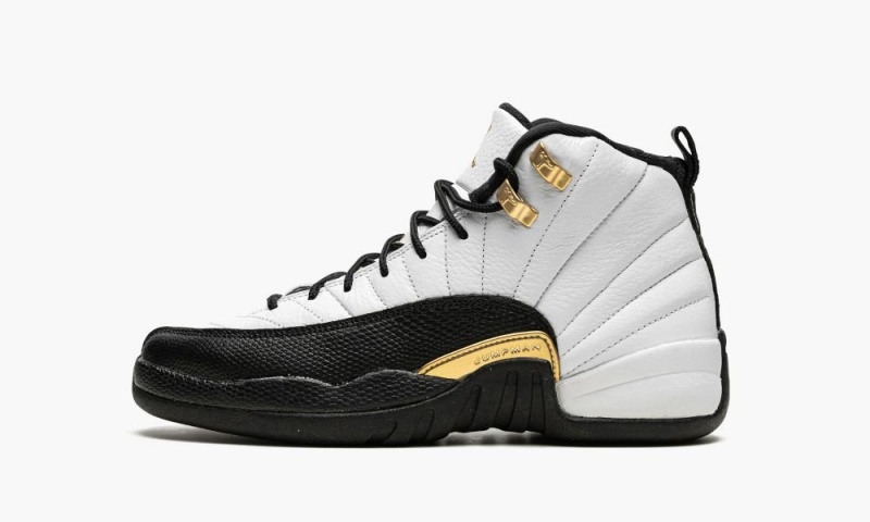 Nike Air Jordan 12 Retro GS \'Royalty Taxi\' Lasten Kengät Valkoinen Mustat Metal Kultaiset | 195IUYVCT