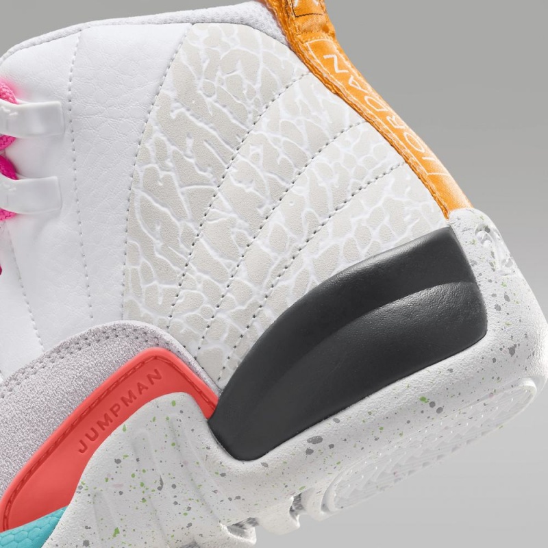 Nike Air Jordan 12 Retro Lasten Kengät Valkoinen Pinkki | 870FUVWID