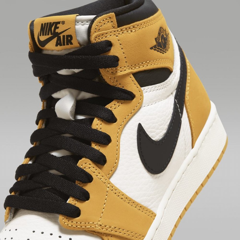 Nike Air Jordan 1 High OG Lasten Kengät Keltainen Valkoinen | 894PNHISF