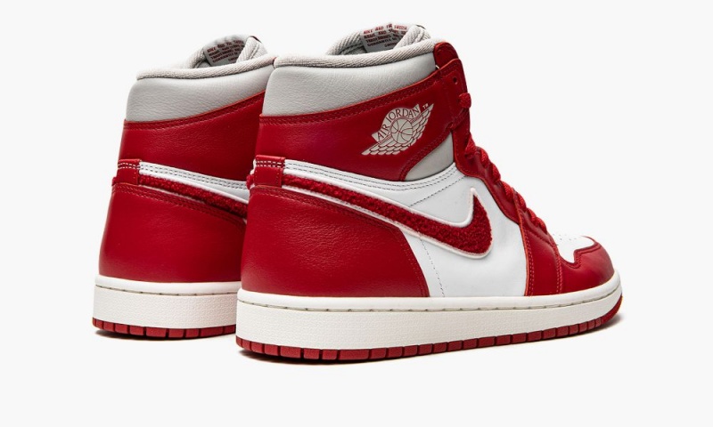 Nike Air Jordan 1 High OG 'Newstalgia' Naisten Kengät Valkoinen Pinkki Punainen | 581VFKAXI