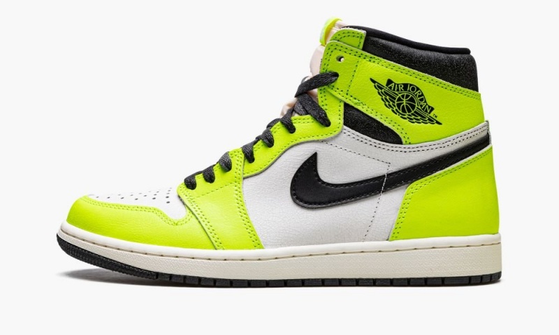 Nike Air Jordan 1 High OG \'Visionaire\' Miesten Kengät Mustat Valkoinen Keltainen | 201IMUONV