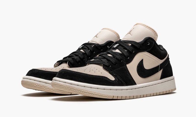 Nike Air Jordan 1 Low 'Black Guava Ice' Naisten Kengät Mustat | 482XOTVEC