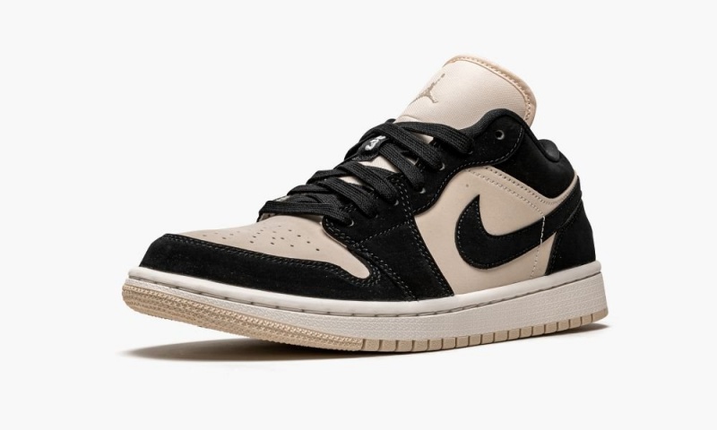 Nike Air Jordan 1 Low 'Black Guava Ice' Naisten Kengät Mustat | 482XOTVEC