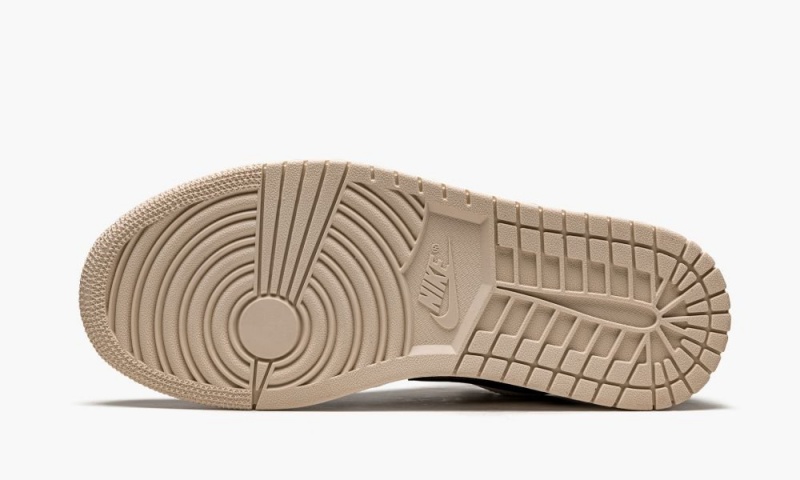 Nike Air Jordan 1 Low 'Black Guava Ice' Naisten Kengät Mustat | 482XOTVEC