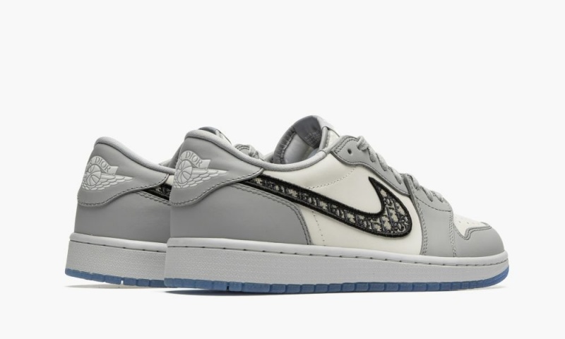 Nike Air Jordan 1 Low 'Dior' Miesten Kengät Harmaat | 723FYCUZA
