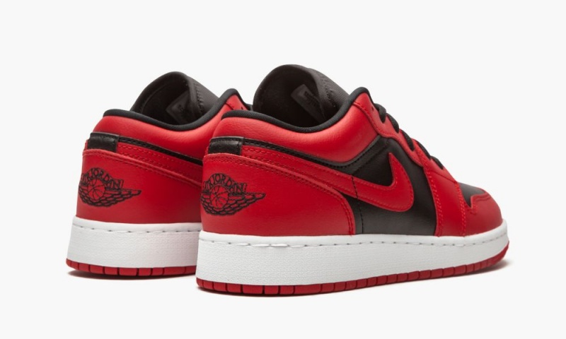 Nike Air Jordan 1 Low (GS) 'Reverse Bred' Lasten Kengät Punainen Mustat Valkoinen | 724MOTDFY