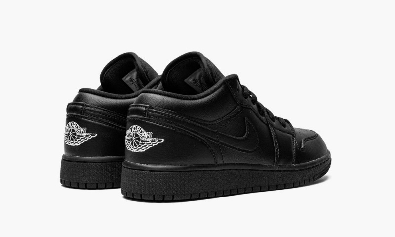 Nike Air Jordan 1 Low GS 'Triple Black' Lasten Kengät Mustat Valkoinen | 673HZREPL