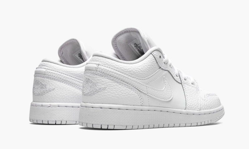 Nike Air Jordan 1 Low GS 'Triple White' Lasten Kengät Valkoinen | 786NXLAUV