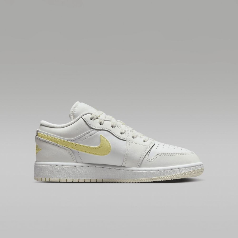 Nike Air Jordan 1 Low Lasten Kengät Valkoinen | 652ASDFKX