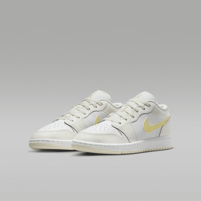 Nike Air Jordan 1 Low Lasten Kengät Valkoinen | 652ASDFKX