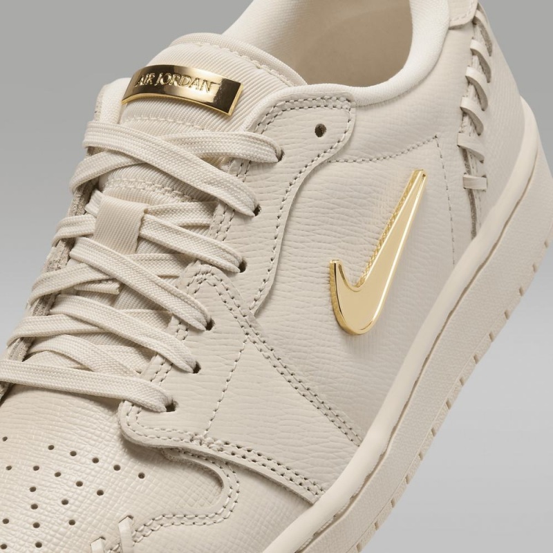 Nike Air Jordan 1 Low Method of Make Naisten Kengät Vaaleanruskea Metal Kultaiset | 247JSHOTZ