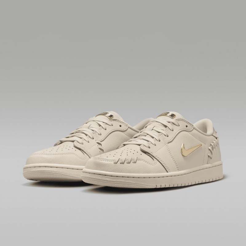 Nike Air Jordan 1 Low Method of Make Naisten Kengät Vaaleanruskea Metal Kultaiset | 247JSHOTZ