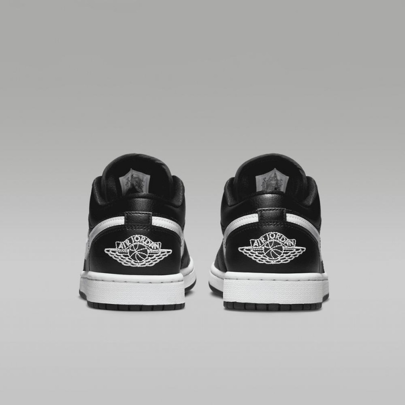 Nike Air Jordan 1 Low Miesten Kengät Mustat | 590MQCUIW
