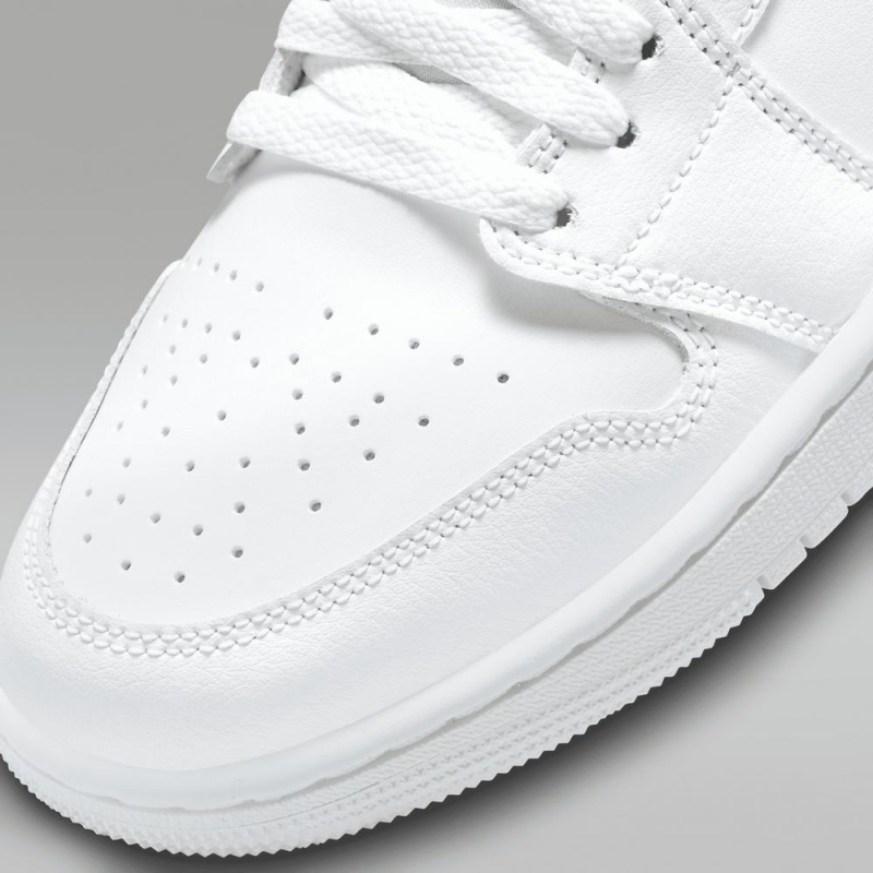 Nike Air Jordan 1 Low Miesten Kengät Valkoinen | 820STCNYO