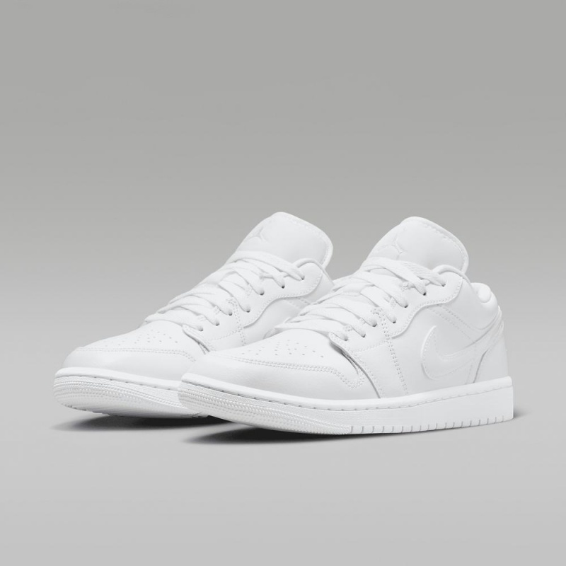 Nike Air Jordan 1 Low Miesten Kengät Valkoinen | 820STCNYO