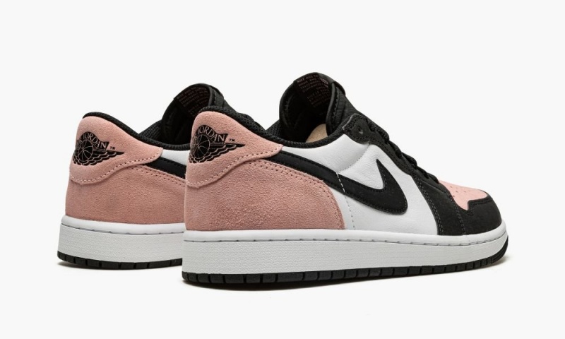 Nike Air Jordan 1 Low OG 'Bleached Coral' Miesten Kengät Mustat Koralli Valkoinen | 725XREOTP