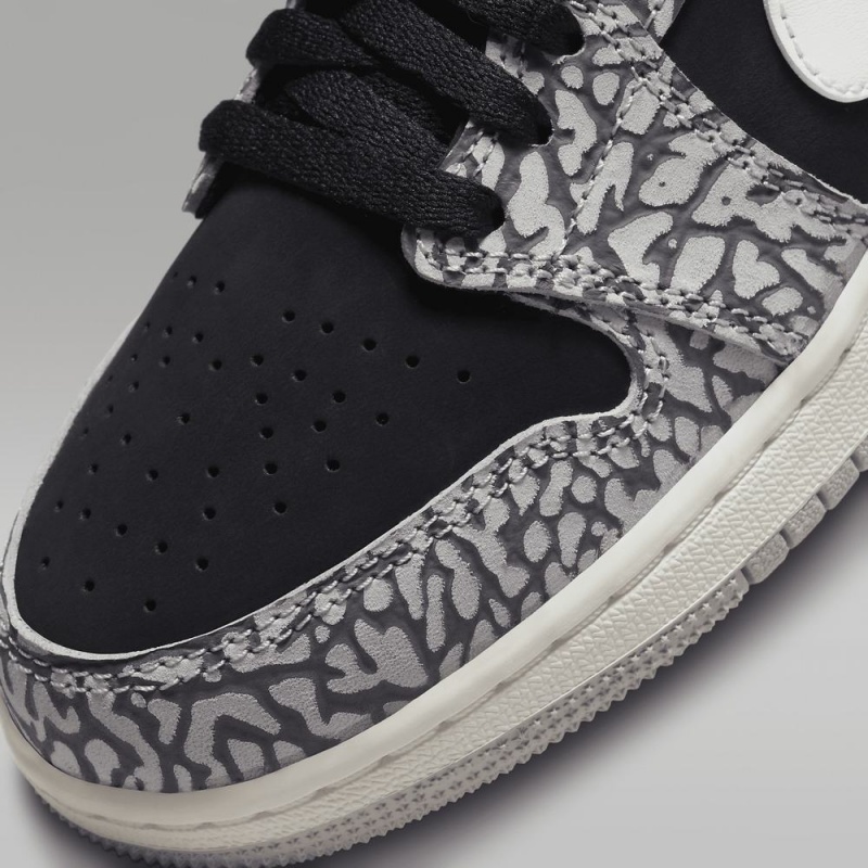 Nike Air Jordan 1 Low OG Lasten Kengät Mustat Valkoinen | 684GIPNHB