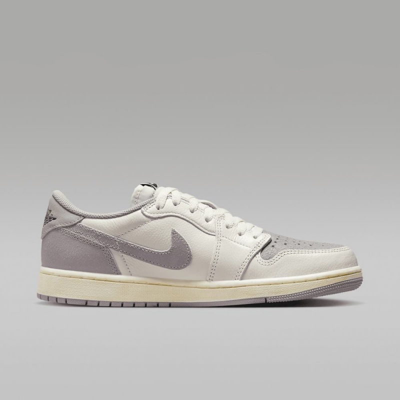 Nike Air Jordan 1 Low OG Miesten Kengät Harmaat Mustat | 253QIZFBG