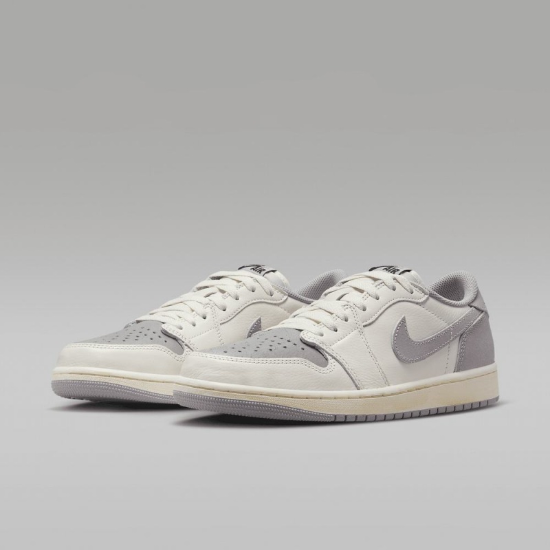 Nike Air Jordan 1 Low OG Miesten Kengät Harmaat Mustat | 253QIZFBG