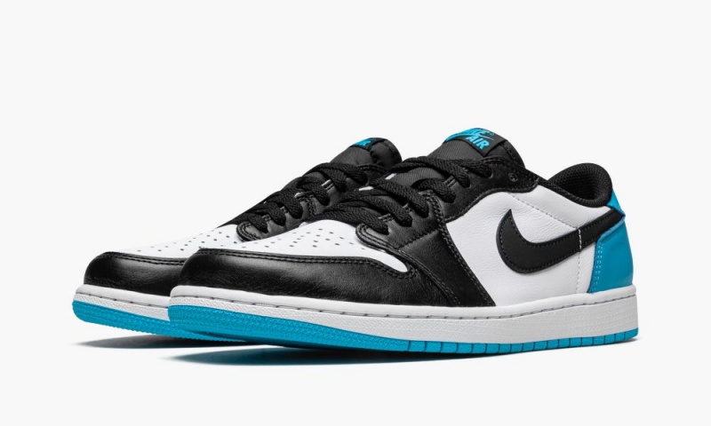 Nike Air Jordan 1 Low OG 'UNC' Miesten Kengät Valkoinen Tummansininen Mustat | 438LGMHVB