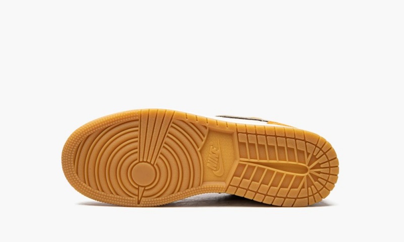 Nike Air Jordan 1 Low SE GS 'Light Curry' Lasten Kengät Valkoinen Oliivinvihreä Syvä Keltainen | 807BFCJER