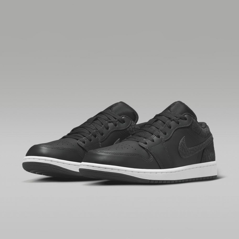 Nike Air Jordan 1 Low SE Miesten Kengät Mustat | 830NGRDYV