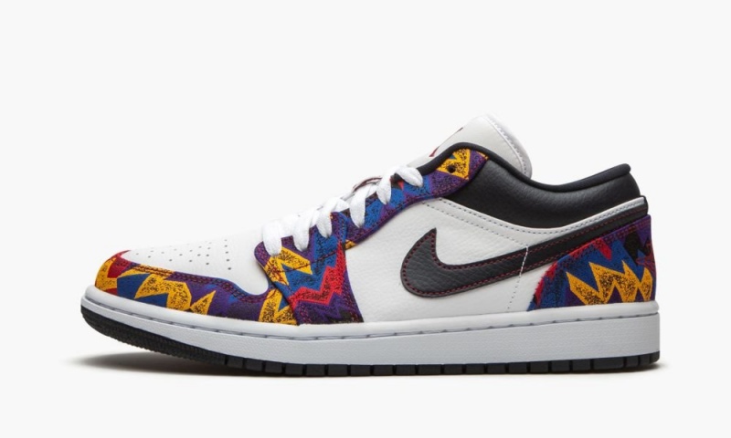 Nike Air Jordan 1 Low SE \'Nothing But Net\' Miesten Kengät Valkoinen Tummanobsidian Punainen | 074PVRJHC