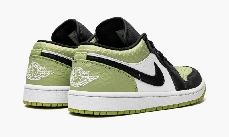 Nike Air Jordan 1 Low SE 'Vivid Green Snakeskin' Naisten Kengät Vihreä Mustat | 124XJWRHU