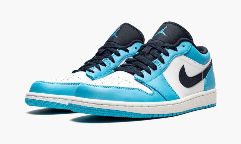 Nike Air Jordan 1 Low 'UNC' Miesten Kengät Valkoinen Sininen Obsidian | 452SJANBF