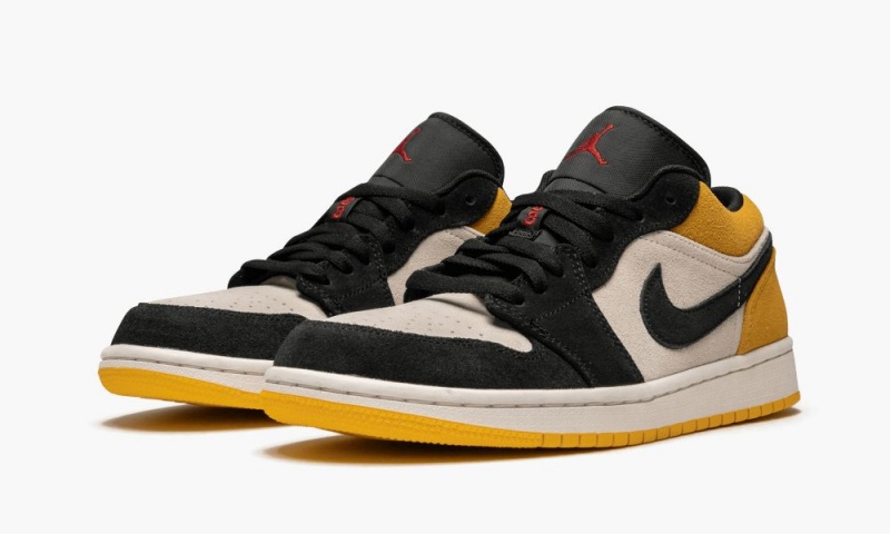 Nike Air Jordan 1 Low 'University Gold' Miesten Kengät Punainen Kultaiset Mustat | 293TELVZX