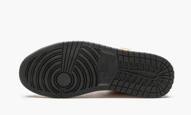 Nike Air Jordan 1 Low 'University Gold / Black' Miesten Kengät Kultaiset Mustat Valkoinen | 812UQTSDO