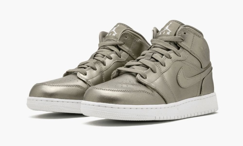 Nike Air Jordan 1 MID SE (GS) Lasten Kengät Harmaat Valkoinen Punainen | 623KVANWE