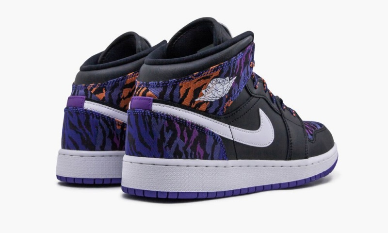 Nike Air Jordan 1 MID SE (GS) 'Tiger Print' Lasten Kengät Mustat Valkoinen Violetit | 390FNKLOX