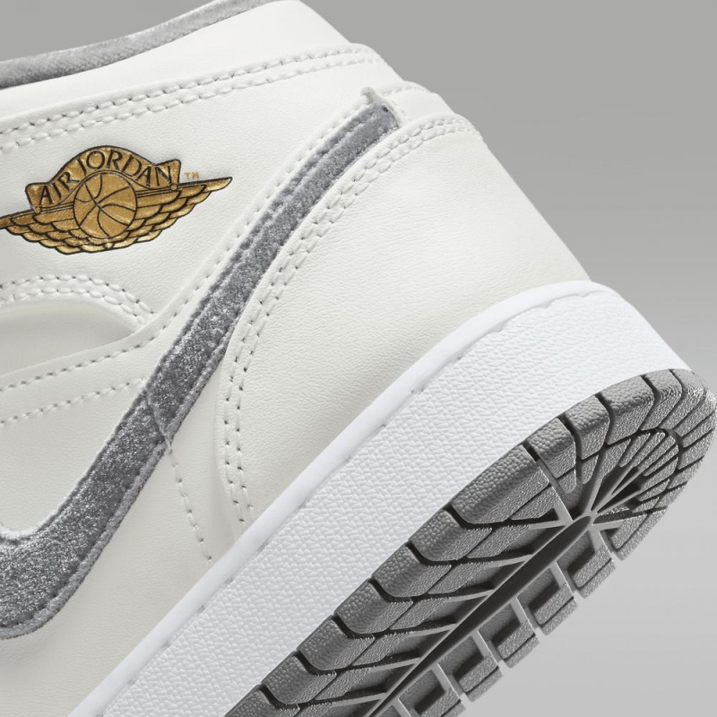 Nike Air Jordan 1 MID SE Lasten Kengät Valkoinen | 781CPVWSN