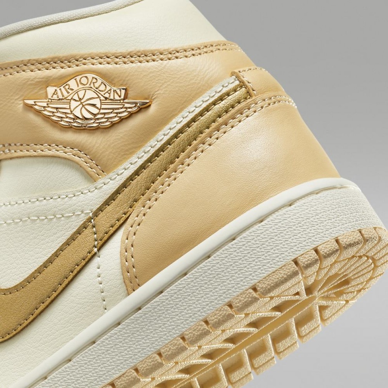 Nike Air Jordan 1 MID SE Naisten Kengät Keltainen | 509DRLYUN