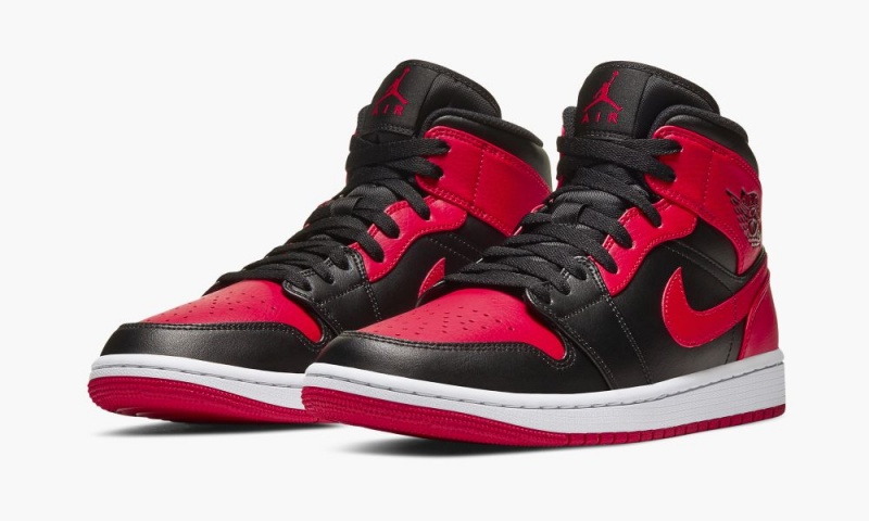 Nike Air Jordan 1 Mid 'Banned 2020' Miesten Kengät Mustat Punainen Mustat | 365SGLXEK