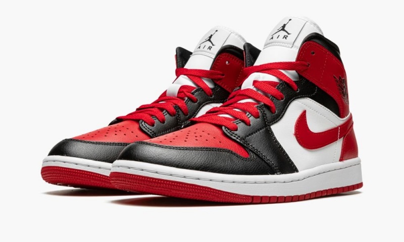 Nike Air Jordan 1 Mid 'Bred Varvas' Naisten Kengät Mustat Punainen | 851FVKWAT