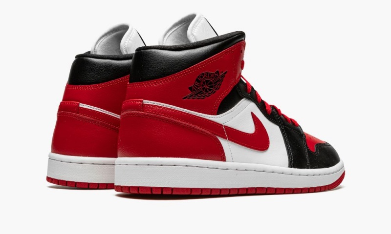 Nike Air Jordan 1 Mid 'Bred Varvas' Naisten Kengät Mustat Punainen | 851FVKWAT
