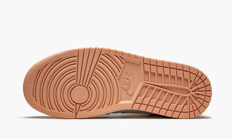 Nike Air Jordan 1 Mid 'Crimson Tint' Miesten Kengät Punainen Valkoinen Mustat | 196UNTDXJ